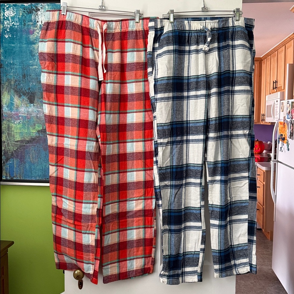 2 Old Navy Red and Orange Plaid Lounge Pants
